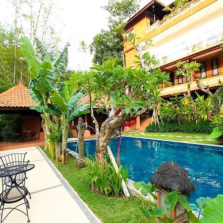 מאלאנג Ubud Hotel And Villas מראה חיצוני תמונה