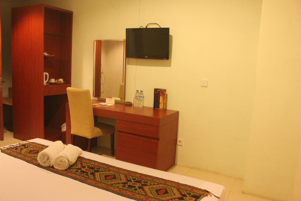 מאלאנג Ubud Hotel And Villas מראה חיצוני תמונה