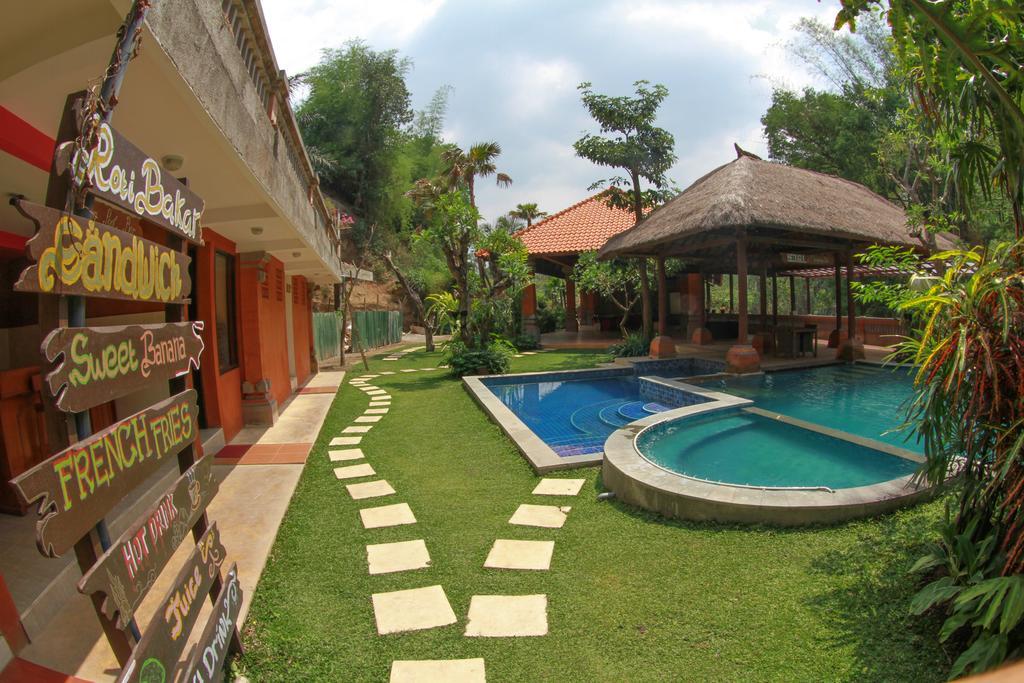 מאלאנג Ubud Hotel And Villas מראה חיצוני תמונה